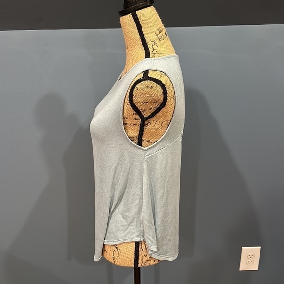 Free People tank top size XS women’s - Picture 2 of 5